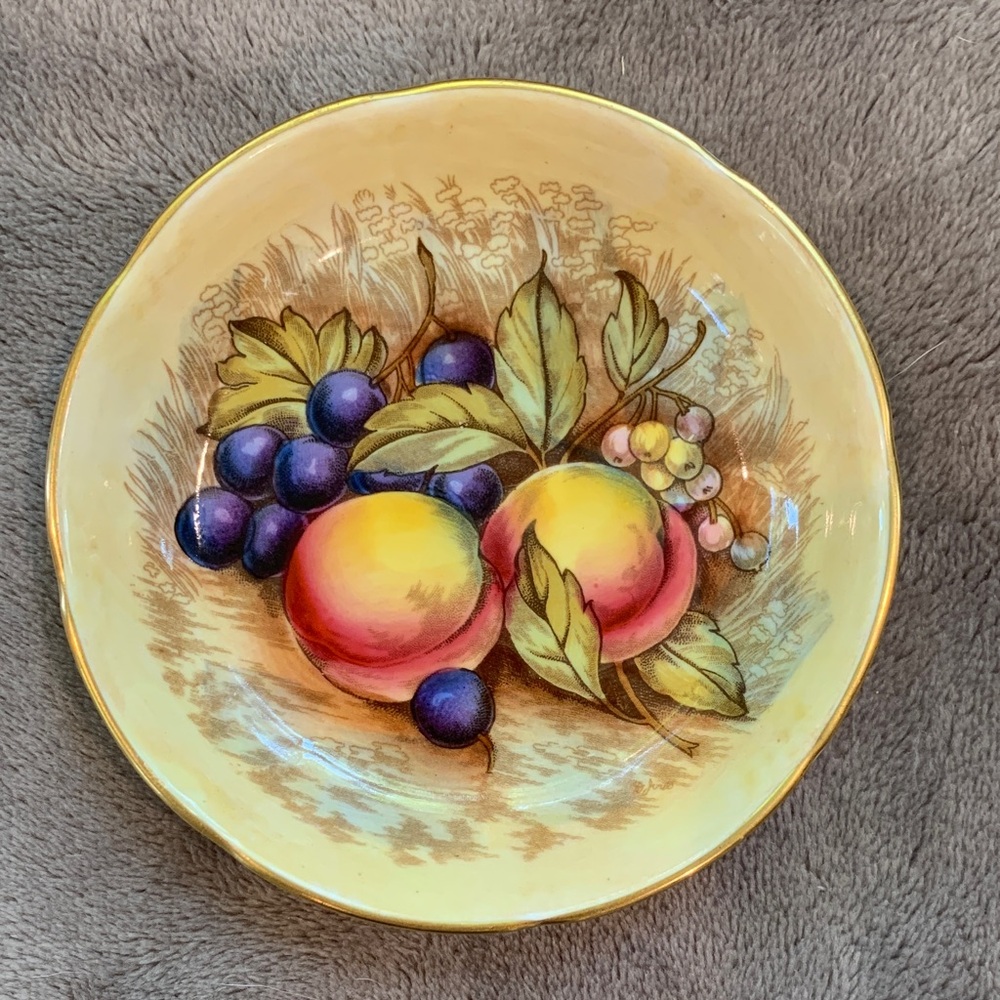 Vintage Aynsley Orchard Fine Bone China Plate / Dish